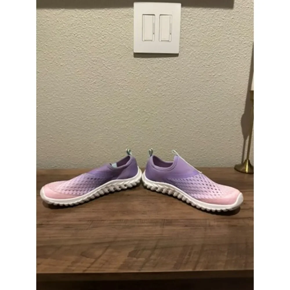Rugged Shark Girl Swim Shoes Size 2